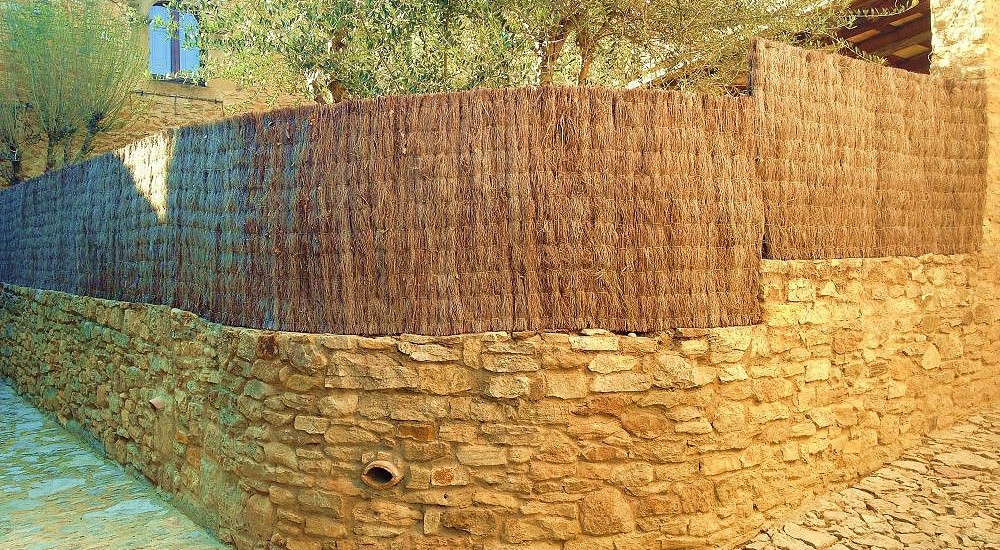 Bruc Girona, venta online de brezo natural para vallas y ocultaciones de jardin